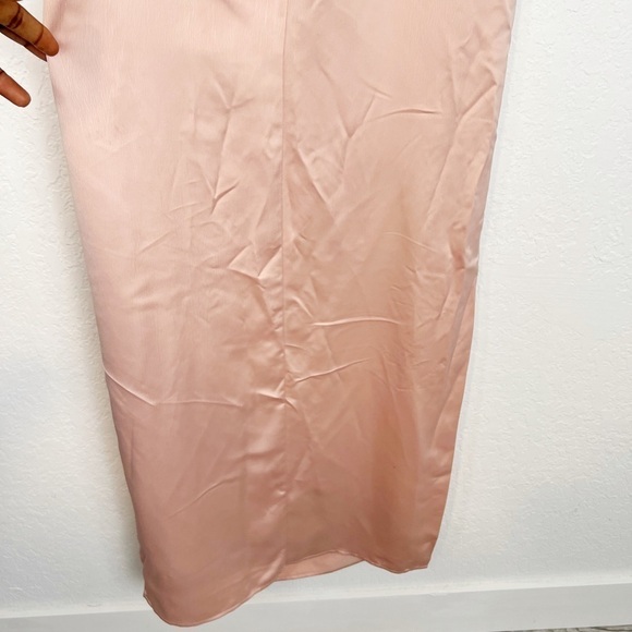 Laundry by Shelli Segal Ruched Satin Gown - Picture 11 of 13